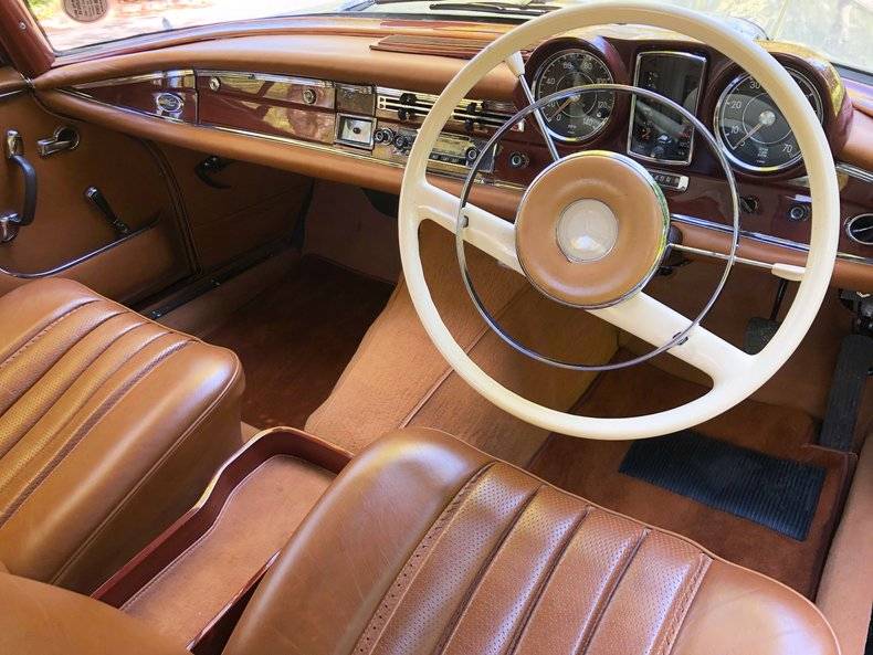 Bild 44/50 von Mercedes-Benz 220 SE b (1963)