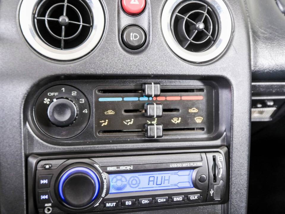 Bild 21/50 von Mazda MX 5 (1995)