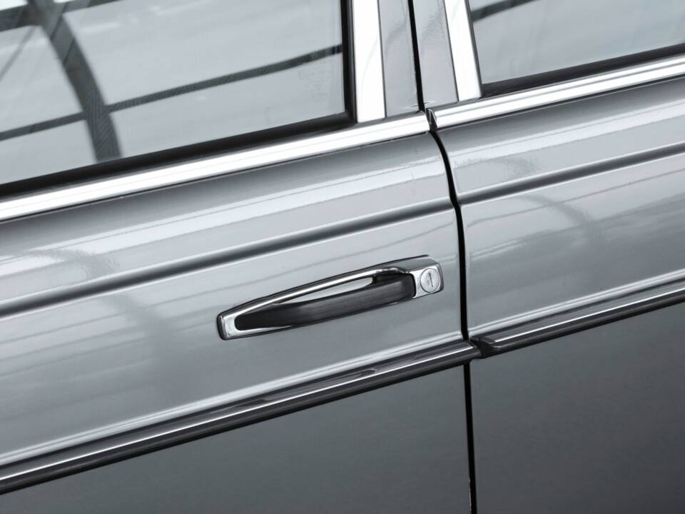 Image 44/49 of Mercedes-Benz 230 TE (1981)