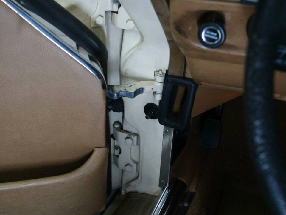 Image 10/50 de Mercedes-Benz 450 SL (1973)