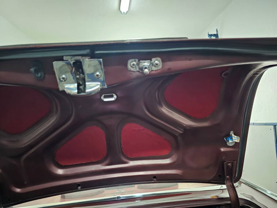 Afbeelding 2/12 van Chevrolet Bel Air Sport Coupé (1957)