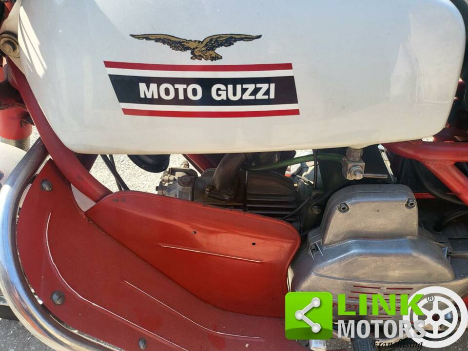 Bild 10/10 von Moto Guzzi DUMMY (1972)