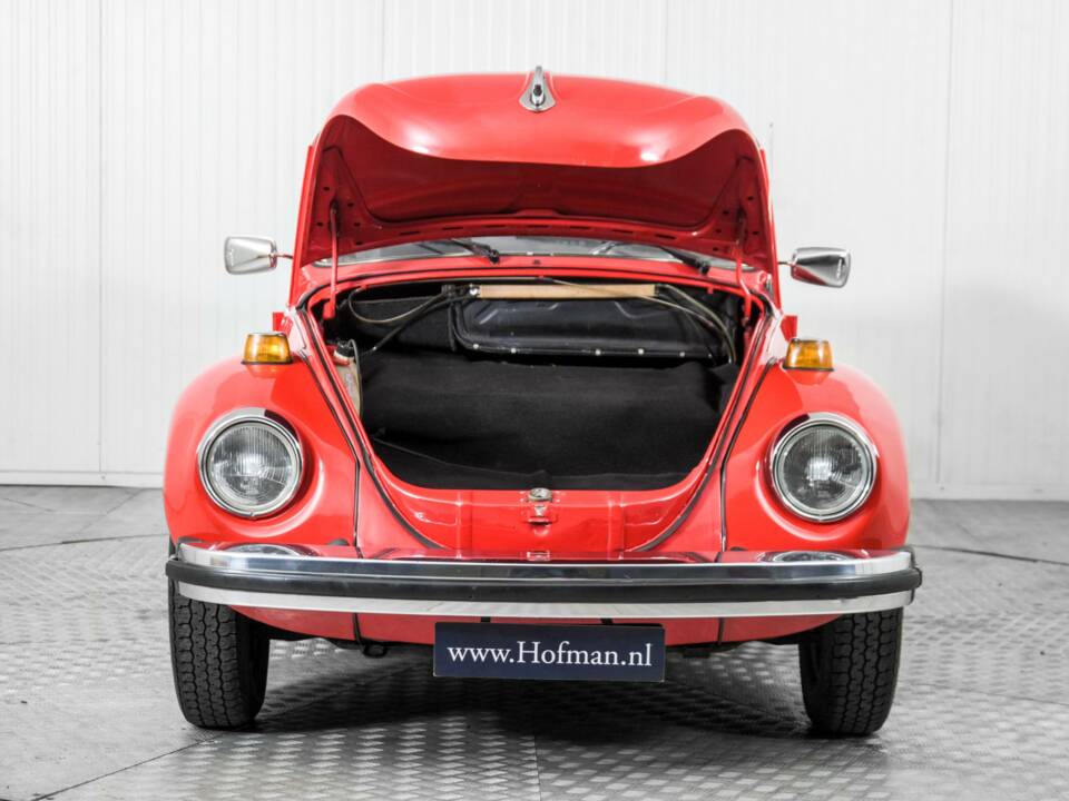 Bild 35/50 von Volkswagen Käfer 1303 LS (1974)