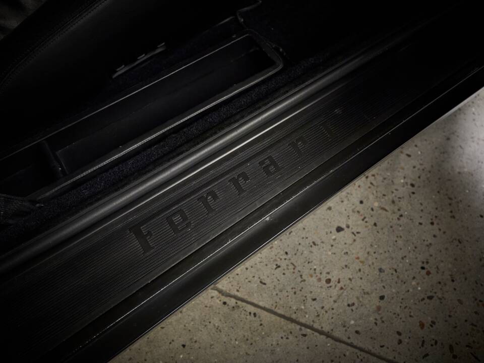 Bild 51/79 von Ferrari Testarossa (1989)