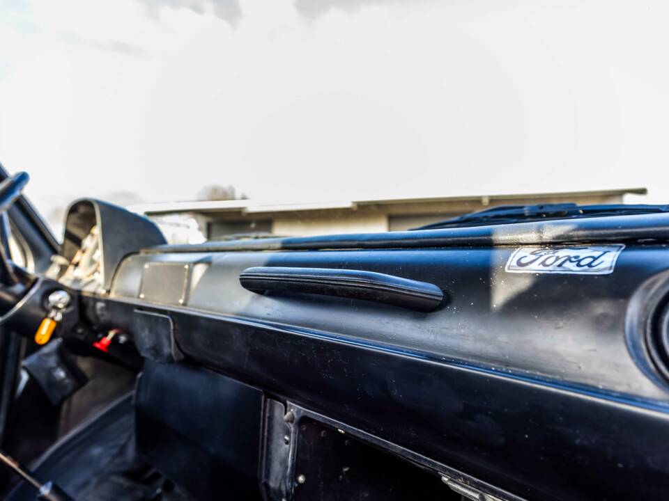 Bild 122/155 von Ford Transit (1975)