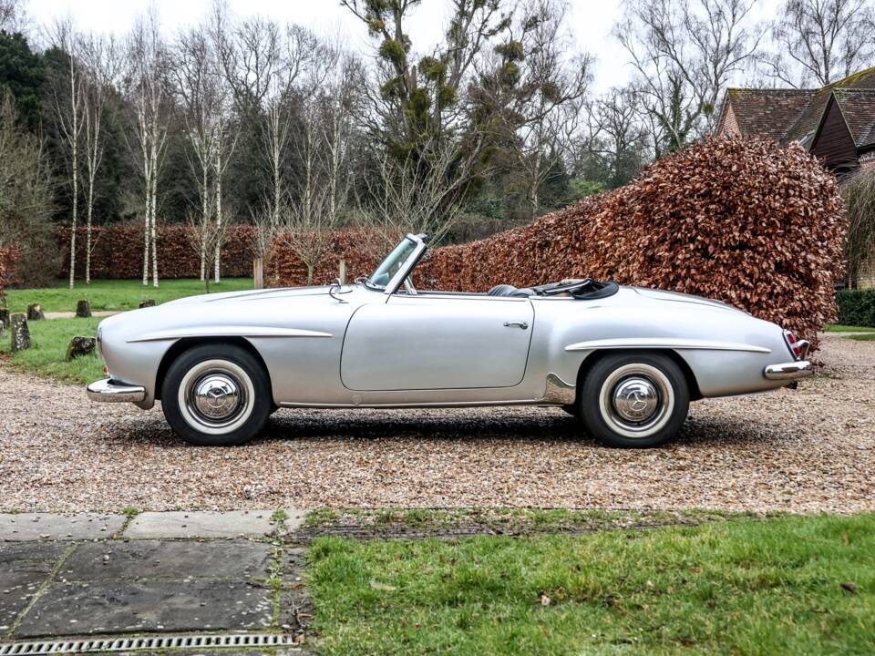 Image 9/24 of Mercedes-Benz 190 SL (1960)