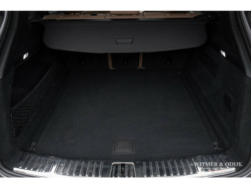Image 36/38 of Porsche Cayenne (2019)