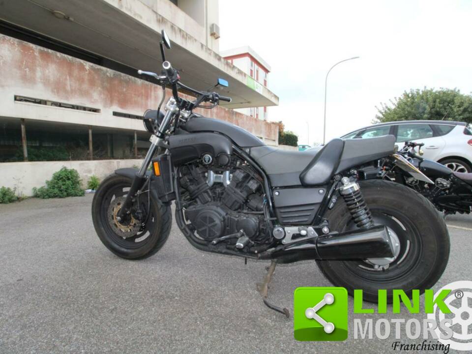 Image 3/10 de Yamaha DUMMY (1997)