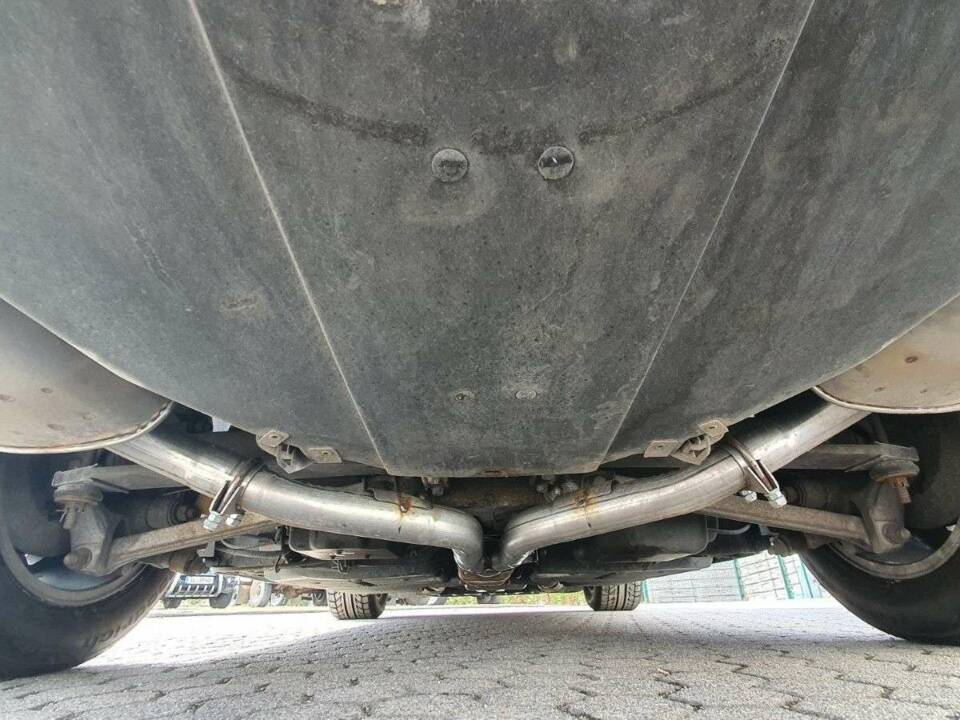 Image 17/20 of Chevrolet Corvette (1987)
