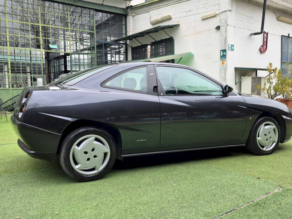 Immagine 11/63 di FIAT Coupé 2.0 16V (1994)