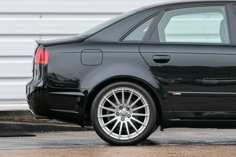 Imagen 14/33 de Audi A4 2.0 TFSI DTM (2005)