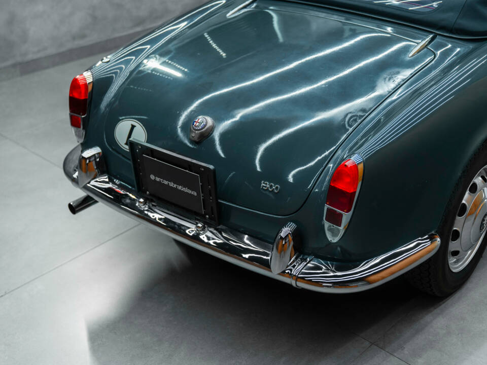 Immagine 25/26 di Alfa Romeo Giulietta Spider Veloce (1961)