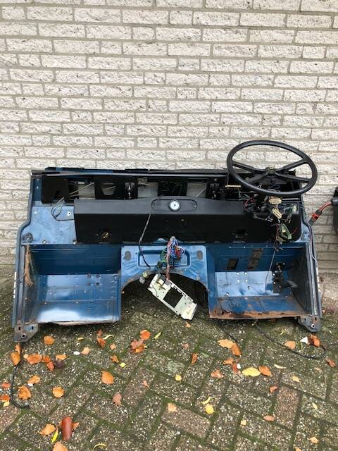 Imagen 9/21 de Land Rover 110 (1984)