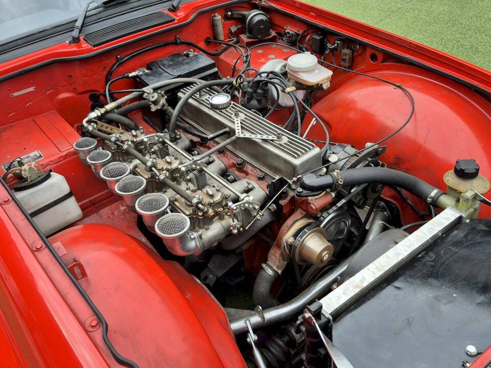 Immagine 50/81 di Triumph TR 6 (1973)