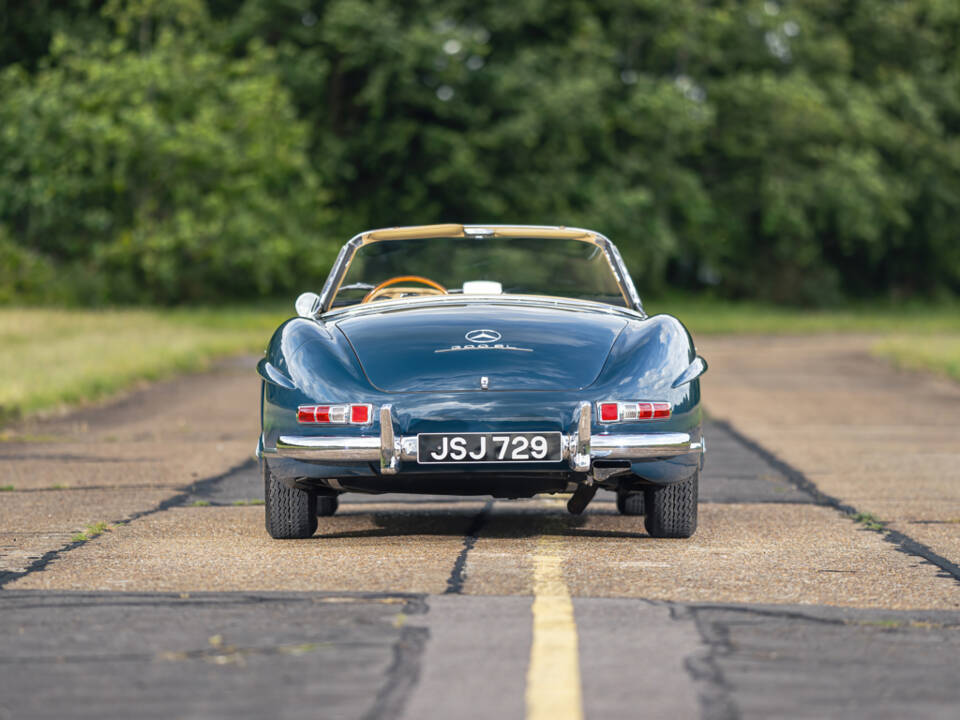 Immagine 9/50 di Mercedes-Benz 300 SL Roadster (1958)