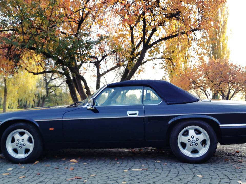Imagen 2/13 de Jaguar XJS 6.0 (1994)