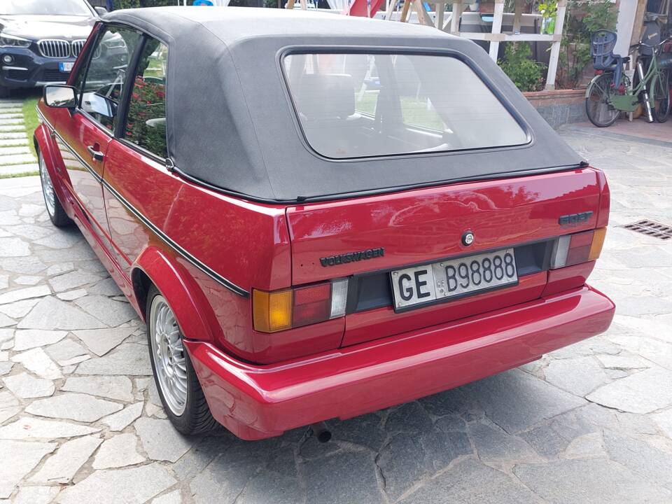 Image 45/55 de Volkswagen Golf Mk I Convertible 1.6 (1990)