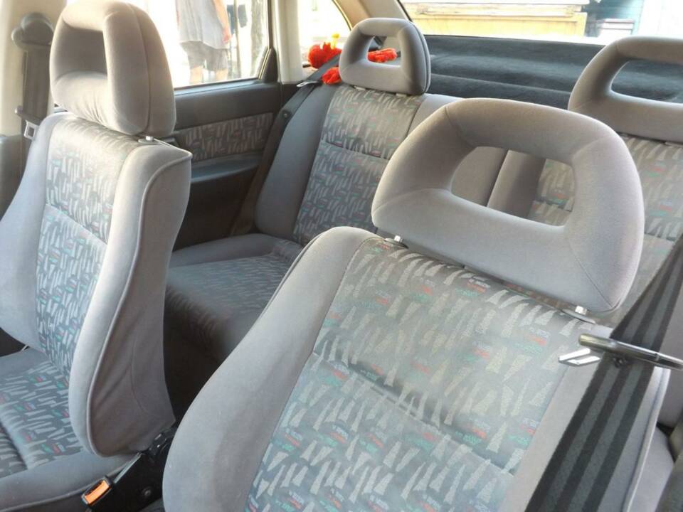 Afbeelding 37/50 van SEAT Cordoba 1.6i (1994)