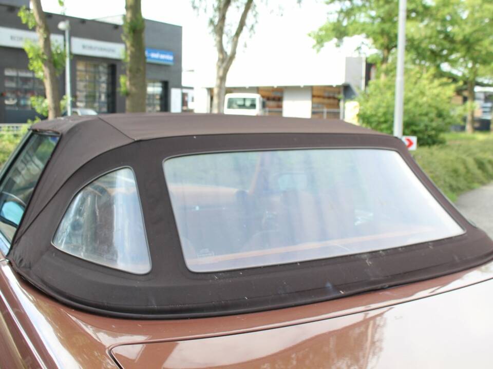 Image 3/8 of Mercedes-Benz 450 SL (1979)