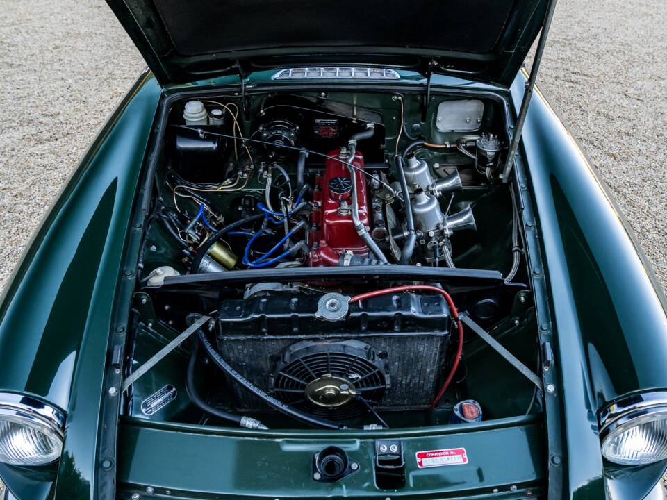 Imagen 28/33 de MG MGB (1969)