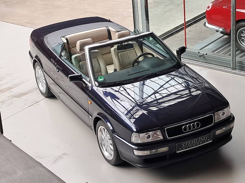 Immagine 3/24 di Audi Cabriolet 2.6 (1997)