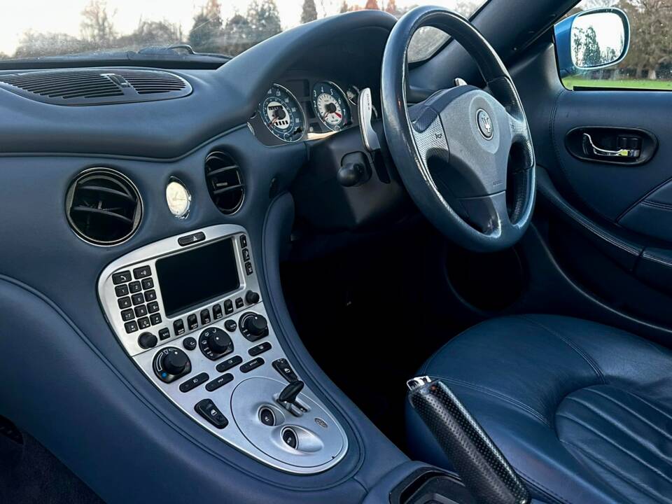 Bild 33/44 von Maserati 4200 Cambiocorsa (2005)