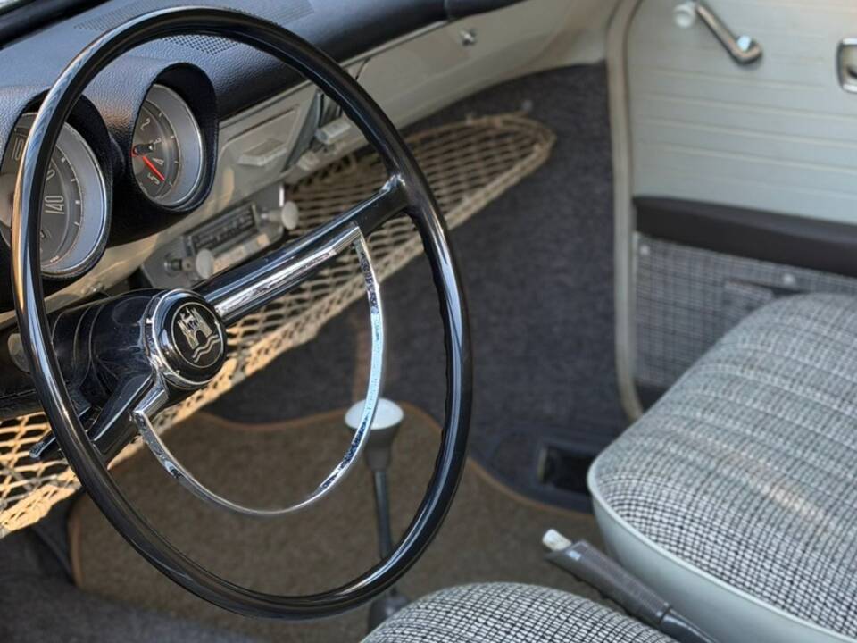 Immagine 4/19 di Volkswagen 1500 (1963)