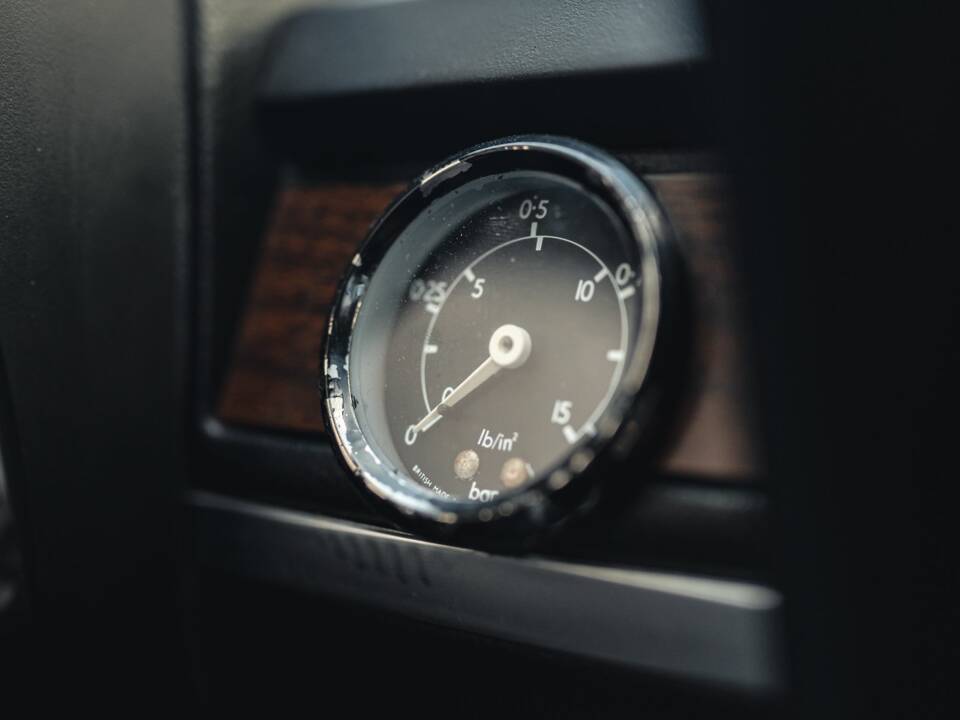 Image 16/32 of Alfa Romeo Alfetta GTV 2000 (1977)