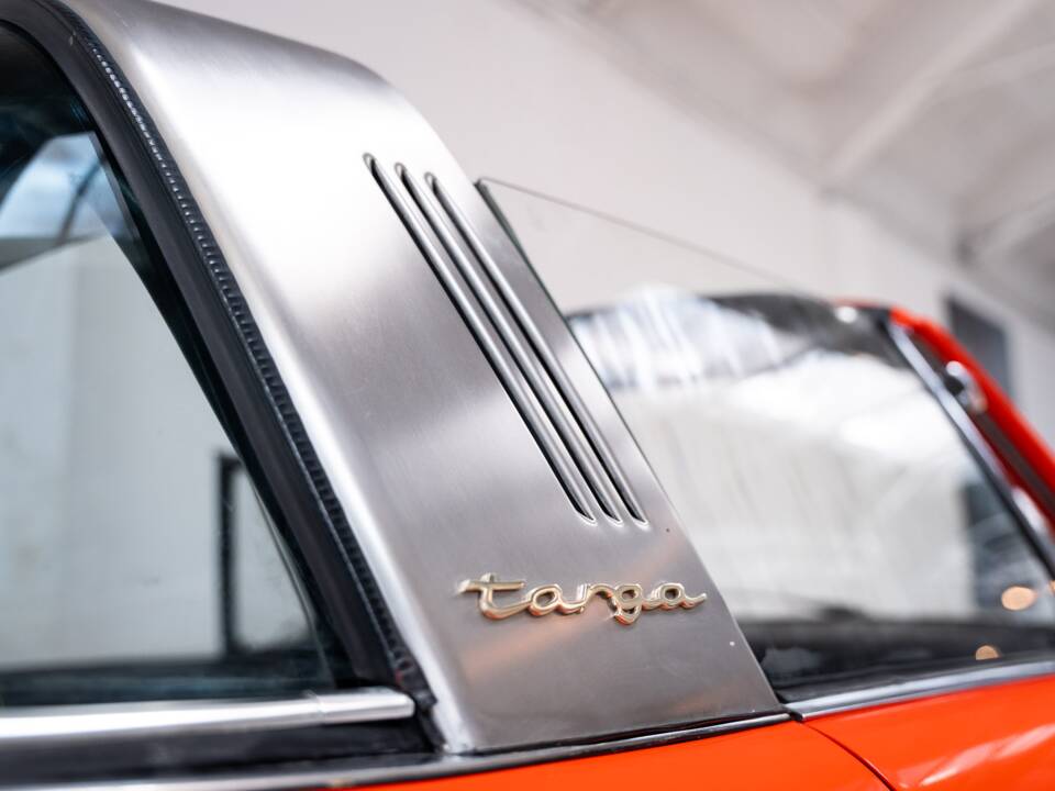 Image 33/41 of Porsche 911 2.0 T (1969)