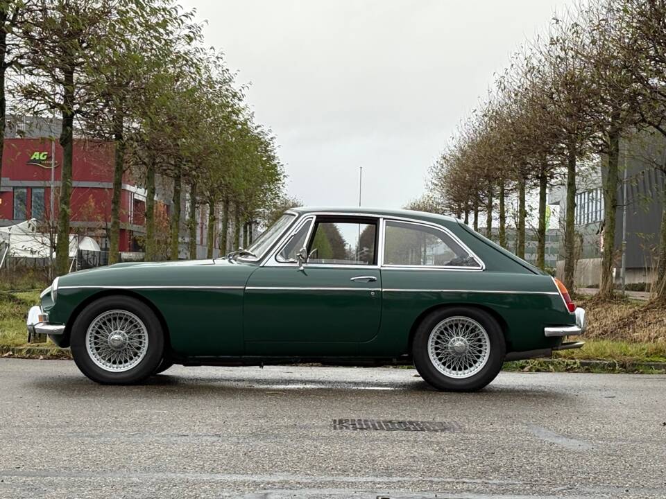 Immagine 19/40 di MG MGC GT (1968)