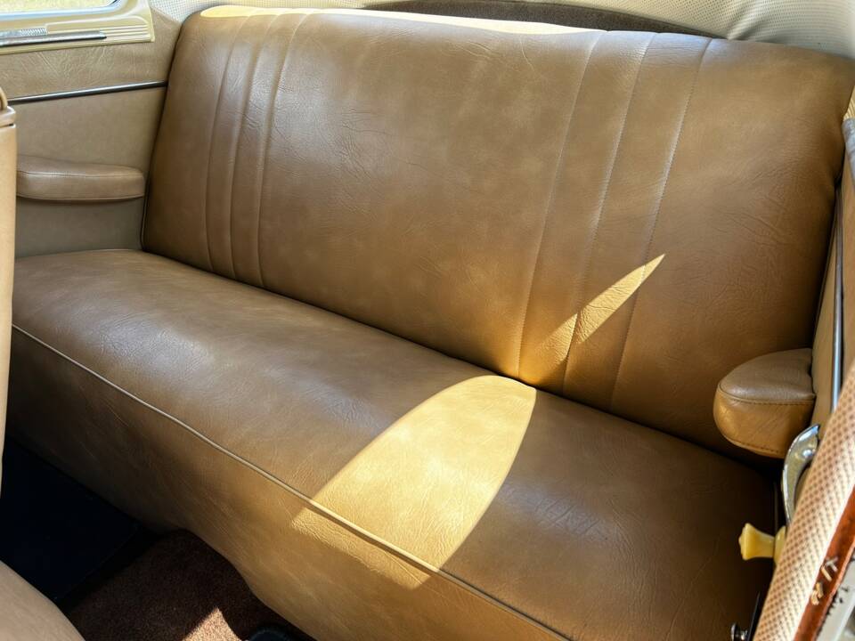 Bild 67/78 von Plymouth Special Deluxe (1948)