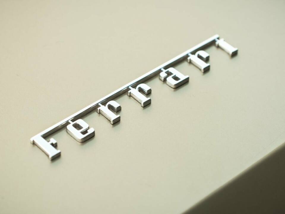 Image 9/15 of Ferrari Mondial 3.2 (1987)