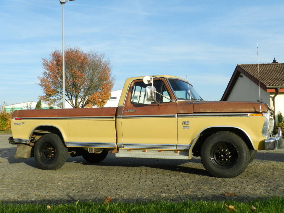 Bild 47/67 von Ford F-350 (1973)