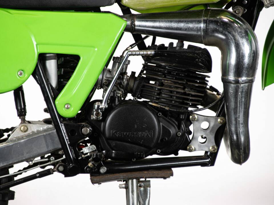 Image 24/40 de Kawasaki KX 250 (1980)