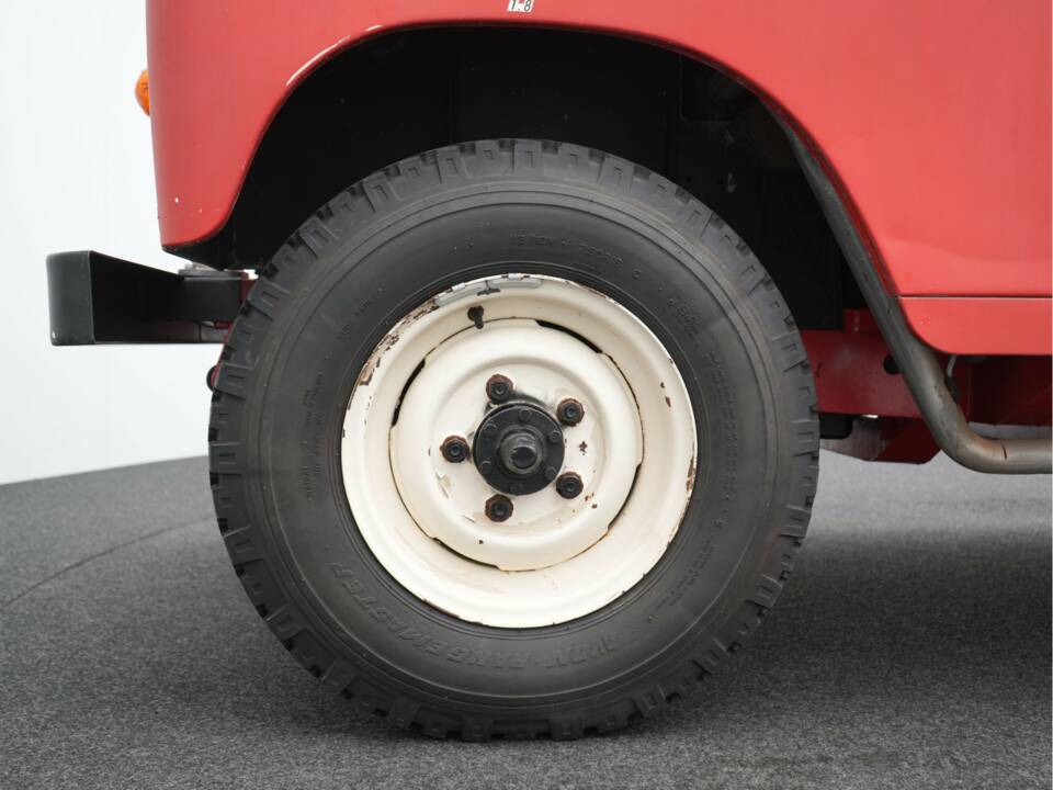 Bild 41/46 von Land Rover 109 (1973)