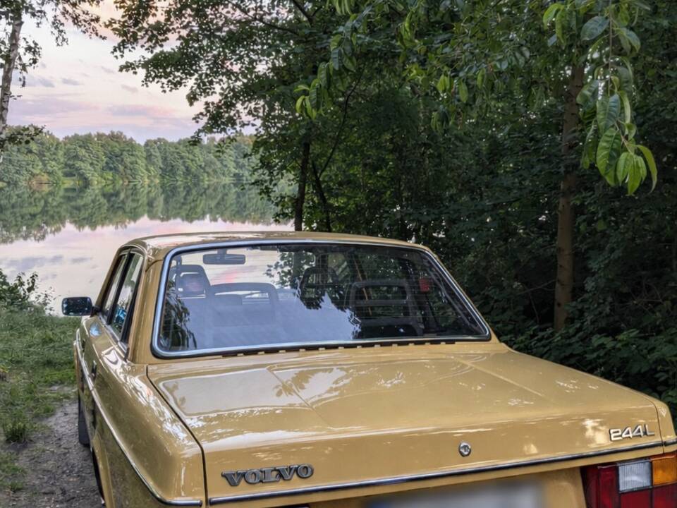 Bild 3/4 von Volvo 244 (1980)