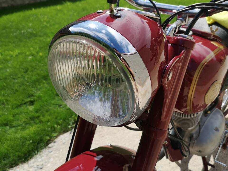 Image 11/17 of Bismarck M 150 K (1952)