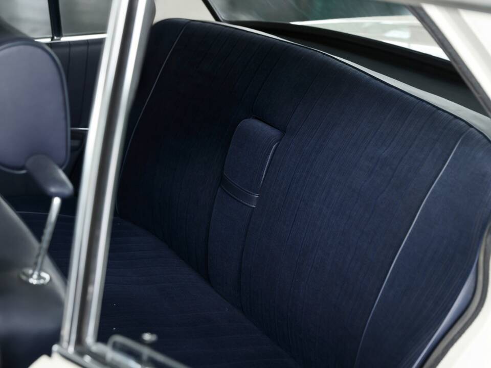 Immagine 32/50 di BMW 2000 (1969)