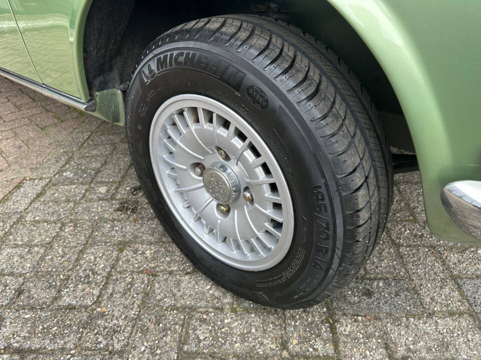 Image 13/80 of Peugeot 504 TI (1976)