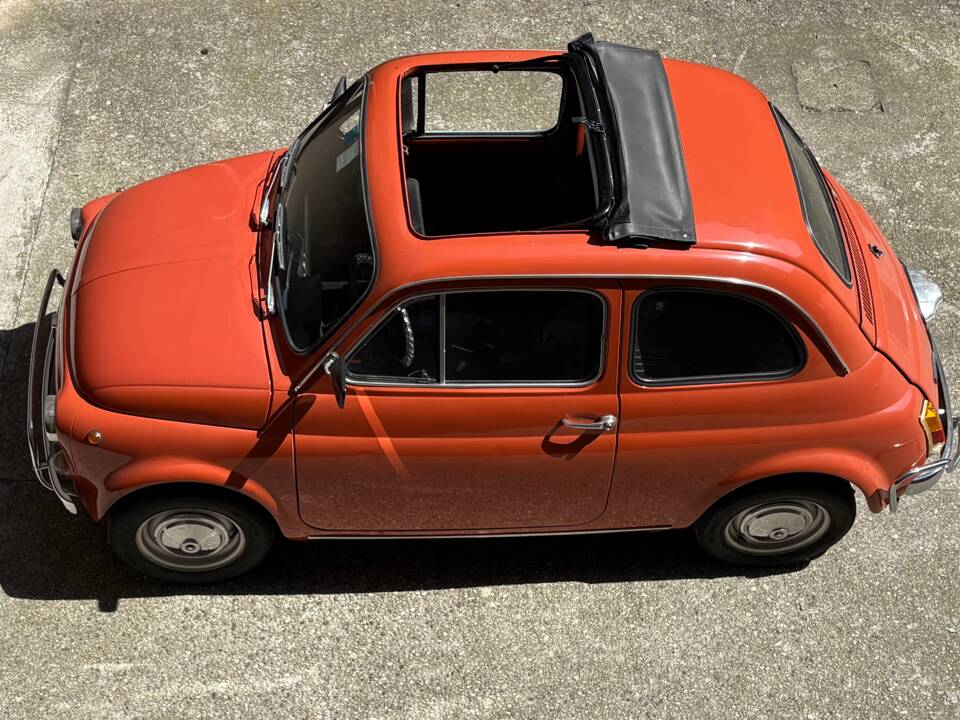 Image 24/28 of FIAT 500 L (1970)