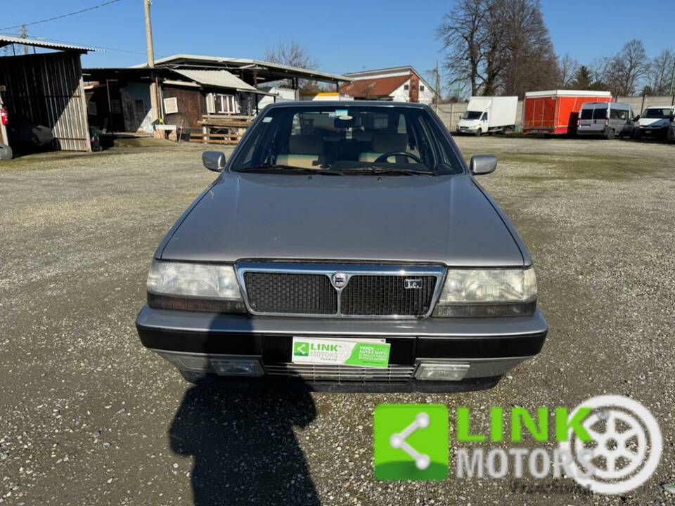 Image 2/10 of Lancia Thema I.E. (1989)