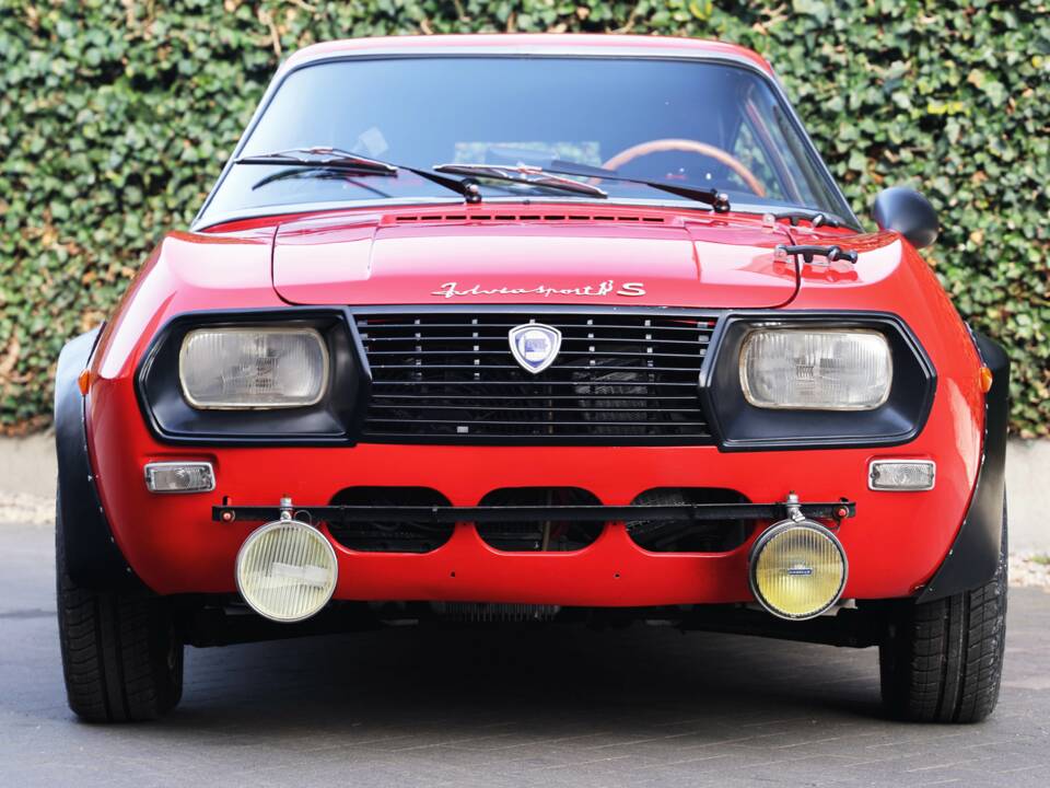 Afbeelding 10/44 van Lancia Fulvia Sport 1.3 (Zagato) (1970)