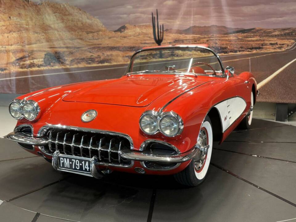 Image 22/50 of Chevrolet Corvette (1959)