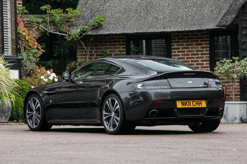 Imagen 4/46 de Aston Martin V12 Zagato (2011)