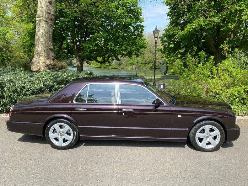 Afbeelding 11/50 van Bentley Arnage T (2002)