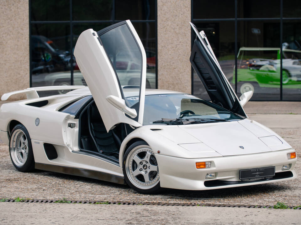 Afbeelding 4/28 van Lamborghini Diablo SV (1998)