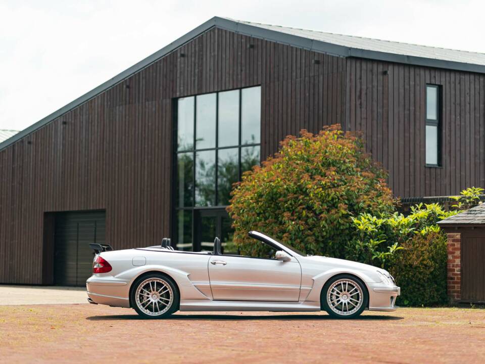Bild 9/28 von Mercedes-Benz CLK DTM AMG (2006)
