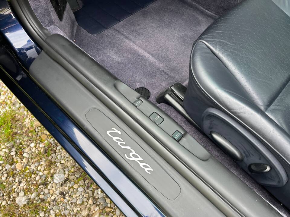 Bild 11/50 von Porsche 911 Carrera (2003)