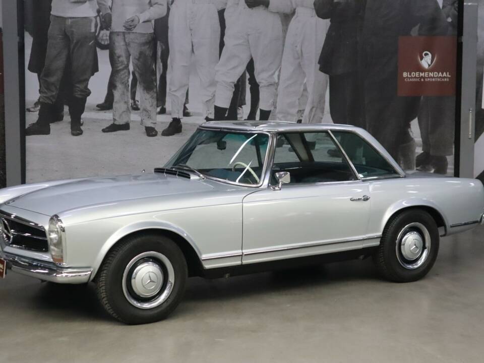 Bild 3/45 von Mercedes-Benz 280 SL (1968)
