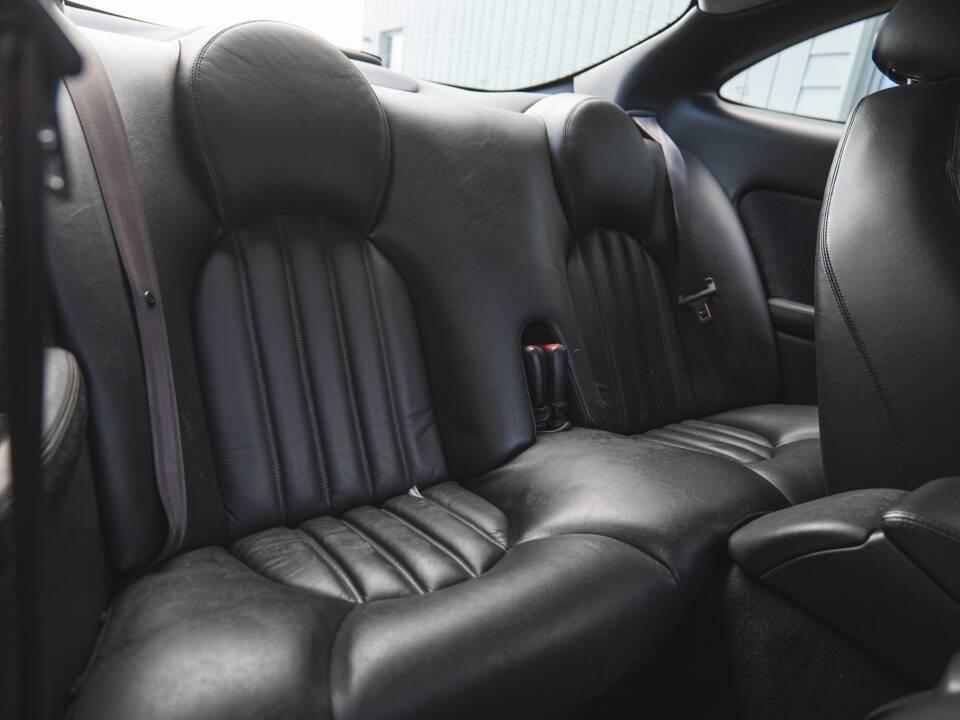 Imagen 26/50 de Jaguar XK8 4.0 (2000)